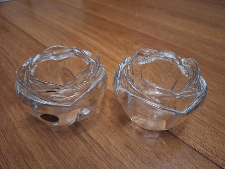 2 Kristallen Waxinelichthouders Bloem Model, Huis en Inrichting, Woonaccessoires | Kandelaars en Kaarsen, Zo goed als nieuw, Kandelaar