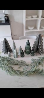 Grote set kerstbomen en guirlande intratuin te koop, Diversen, Ophalen of Verzenden, Zo goed als nieuw