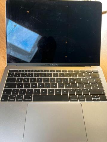 MacBook Pro 13" – Model A1706 – 2017 – 8GB / 512GB SSD
 beschikbaar voor biedingen