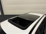 Volvo V60 T6 Recharge AWD R-Design PANO/TREKHAAK/HEAD-UP/MEM, Automaat, Gebruikt, 4 cilinders, Wit