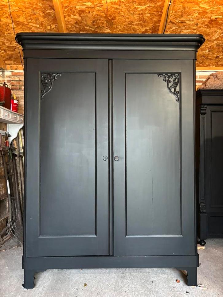 Antieke kast linnenkast kledingkast, Huis en Inrichting, Kasten | Kledingkasten, Gebruikt, 150 tot 200 cm, 100 tot 150 cm, 50 tot 75 cm
