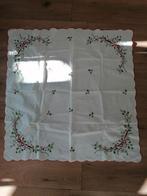 Vintage handgeborduurd kerst kleed tafelkleed 78x79, Ophalen of Verzenden, Zo goed als nieuw, Rechthoek