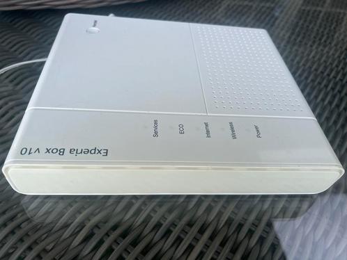 Experia Box V10 (KPN) – WiFi Modem/Router, Computers en Software, Routers en Modems, Zo goed als nieuw, Ophalen of Verzenden