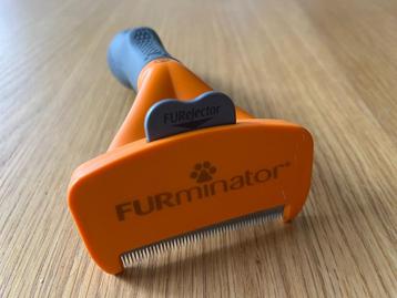 Furminator hondenborstel/kam beschikbaar voor biedingen