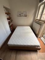 Lovely Bed on wheels, 210 cm, Bruin, 140 cm, Zo goed als nieuw