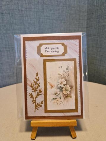 Kaartje condoleance creme/beige bloemen  beschikbaar voor biedingen