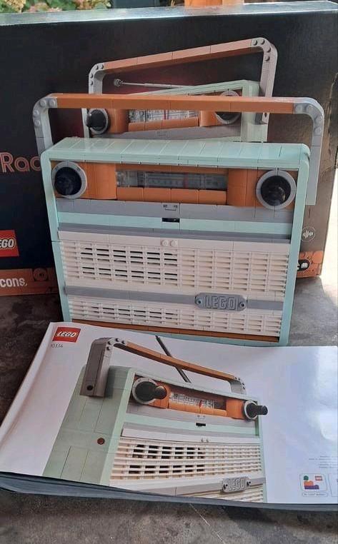 Lego Icons 10334 Retro Radio - Zo goed als nieuw!, Kinderen en Baby's, Speelgoed | Duplo en Lego, Zo goed als nieuw, Lego, Complete set