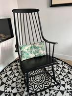 Schommelstoel met kleed, Huis en Inrichting, Ophalen, Zo goed als nieuw, Eén