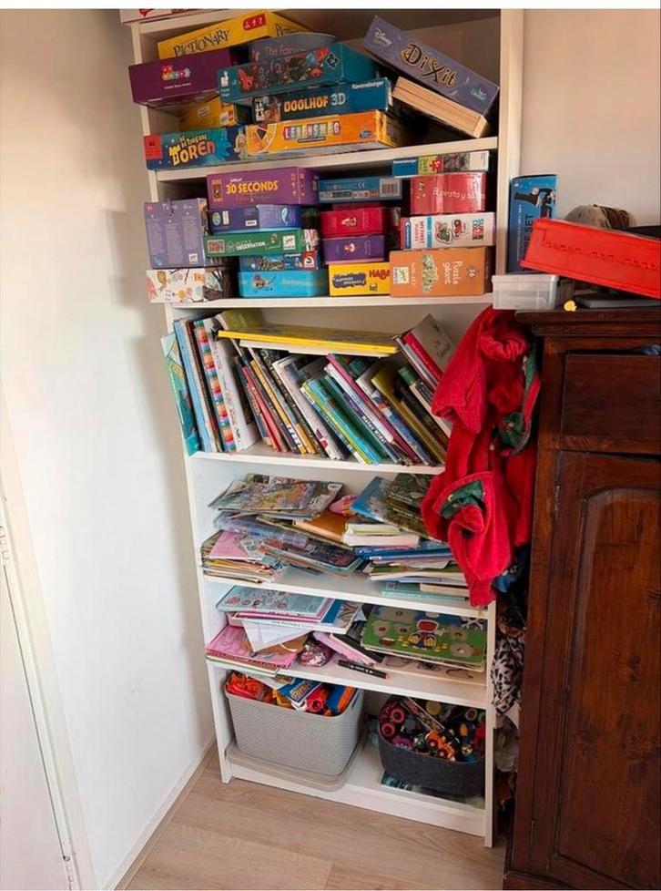 Witte IKEA Billy boekenkast - 80x28x202 cm, Huis en Inrichting, Kasten | Boekenkasten, Gebruikt, 50 tot 100 cm, 200 cm of meer