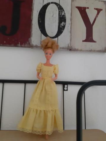 Barbie Magic curl van Mattel '80 beschikbaar voor biedingen