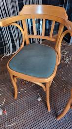4 oude café stoeltjes, Huis en Inrichting, Stoelen, Ophalen, Gebruikt, Overige kleuren, Twee