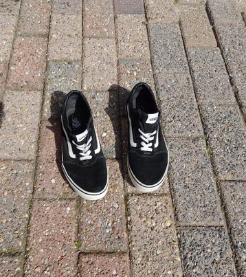  Vans knu skool sneakers beschikbaar voor biedingen