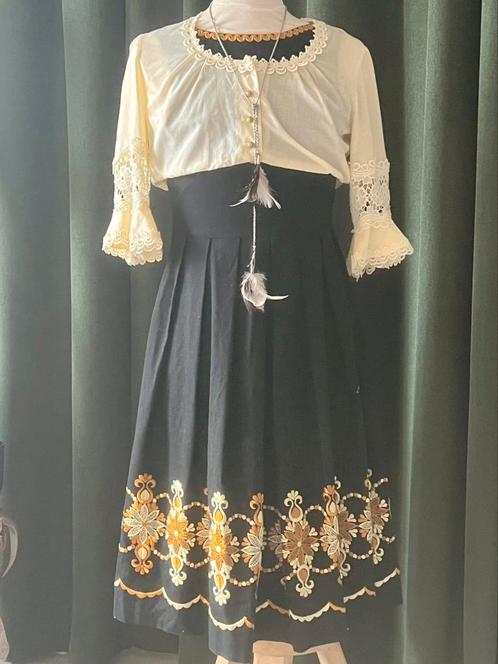 vintage beierse dirndl jurk met losse blouse maat 38, Kleding | Dames, Gelegenheidskleding, Zo goed als nieuw, Overige typen, Maat 36 (S)