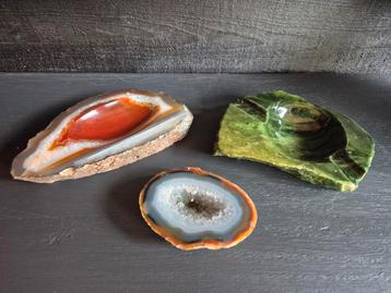 3 verschillende natuurstenen beschikbaar voor biedingen