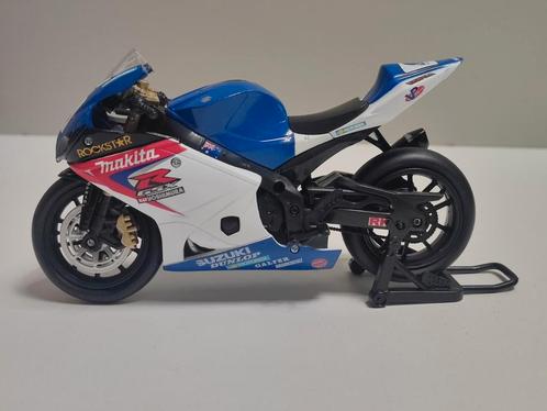 Suzuki GSX-R1000 - Mat Mladin - AMA Superbike Championship, Hobby en Vrije tijd, Modelauto's | 1:5 tot 1:12, Nieuw, Motor, 1:9 t/m 1:12