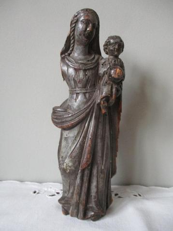 Antiek houtsnijwerk, Madonna met het Kind beschikbaar voor biedingen