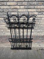 Antiek smeedijzer hekwerk, massief en zeer goed in de lak, Tuin en Terras, Tuinhekken en Hekwerk, Ophalen, Gebruikt, IJzer, Sierhekwerk