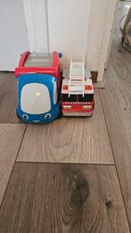 Twee Leuke Plastic Speelgoed Brandweerwagens, Ophalen, Gebruikt, Jongen of Meisje