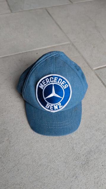Baby cap pet spijkerstof met Mercedes logo maat 50/52 beschikbaar voor biedingen