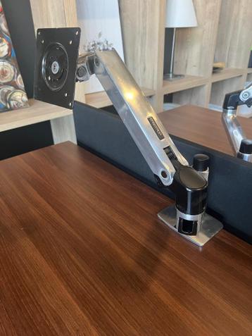 Ahrend duo-bureau slinger/monitor arm/stopcontact, 10 stuks - afbeelding 9