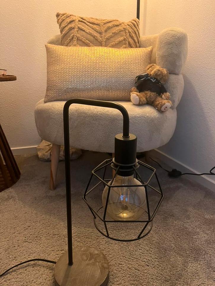 Tafellamp industrieel, Huis en Inrichting, Lampen | Tafellampen, Zo goed als nieuw, Minder dan 50 cm, Ophalen of Verzenden