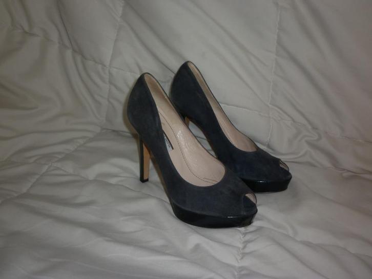 pumps maat 37,5 met hoge hakken merk :Guglielmo Rotta, Kleding | Dames, Schoenen, Zo goed als nieuw, Pumps, Zwart, Ophalen of Verzenden