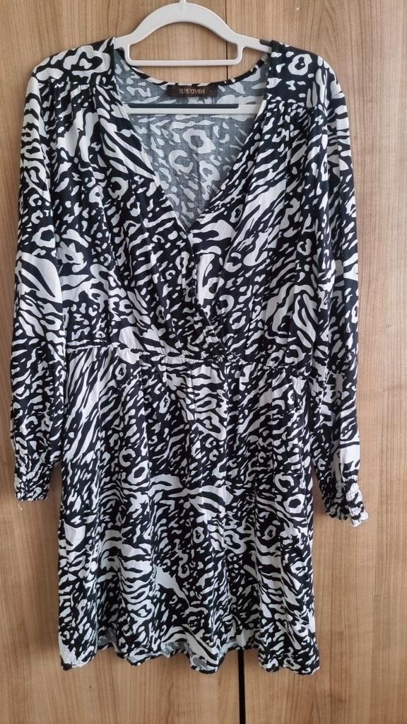 Damesjurk Supertrash maat L, Kleding | Dames, Jurken, Zo goed als nieuw, Boven de knie, Ophalen of Verzenden