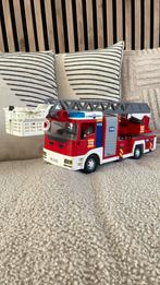 Playmobil brandweerauto met spullen en poppetjes, Kinderen en Baby's, Speelgoed | Playmobil, Ophalen of Verzenden, Gebruikt
