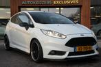 Ford Fiesta 1.6 ST2 Recaro Stoelverwarming Clima LED, Auto's, Voorwielaandrijving, 1596 cc, Gebruikt, Euro 6