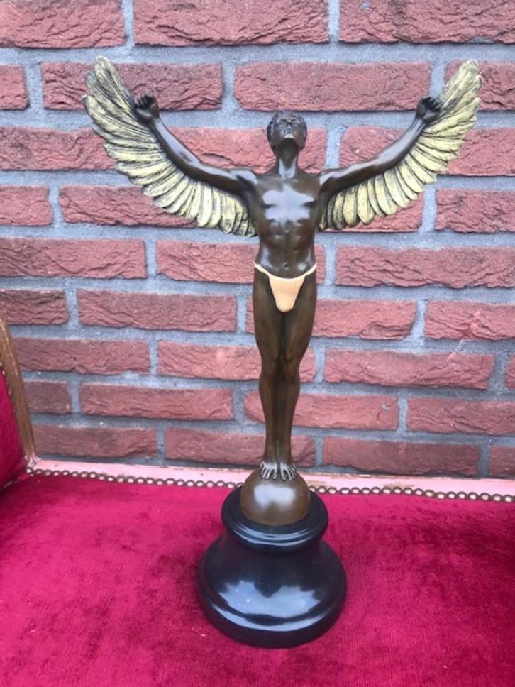 bronzen beeld van de klassieke held Icarus, Antiek en Kunst, Antiek | Koper en Brons, Brons, Ophalen of Verzenden