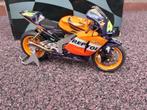 Honda RC211V #46 Valentino Rossi 2003 MotoGP 1/12, Ophalen of Verzenden, Nieuw, 1:9 t/m 1:12, Motor