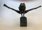 BRONZEN BEELD - THE JUMPING FROG Echt brons, Ophalen