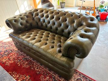 Vintage Groene Chesterfield Bank beschikbaar voor biedingen