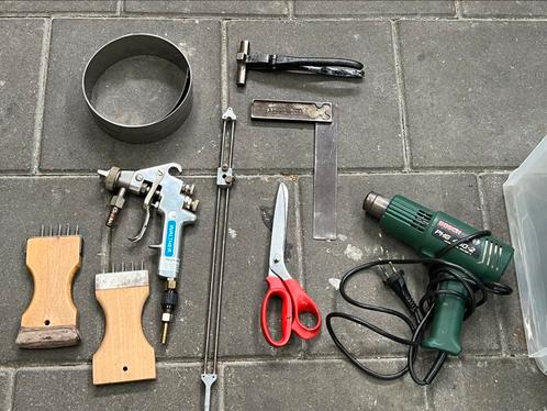Meubelstoffeerder gereedschap divers, Doe-het-zelf en Verbouw, Gereedschap | Handgereedschap, Zo goed als nieuw, Ophalen