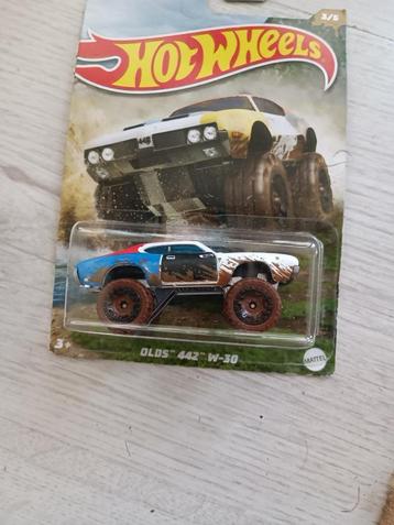 Hot Wheels Mud Universal Olds 442 W-30 nieuw beschikbaar voor biedingen