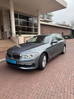 BMW 5-Serie 520D122k op de teller.2018 GrijsLEESBESCHRIJVING, Automaat, Achterwielaandrijving, 1995 cc, 4 cilinders