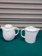 theepotten 2 stuks van aardewerk, Huis en Inrichting, Keuken | Servies, Ophalen of Verzenden