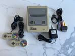 Super Nintendo Entertainment System (SNES) + 2 controllers, Ophalen of Verzenden, Gebruikt, Met 2 controllers