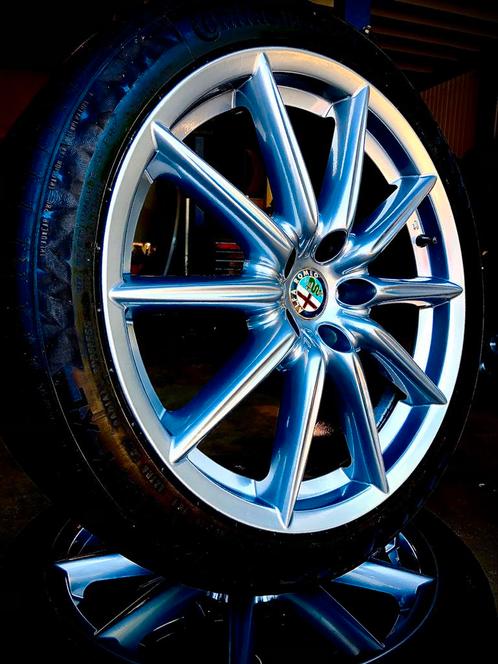 Alfa Romeo 19 inch Ti velgen nieuwstaat 159,Brera, Spider, Auto-onderdelen, Banden en Velgen, Banden en Velgen, Zomerbanden, 19 inch