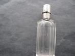 Antiek Kristallen Parfumflesje met Zilveren hals en dop., Antiek en Kunst, Antiek | Goud en Zilver, Verzenden, Zilver