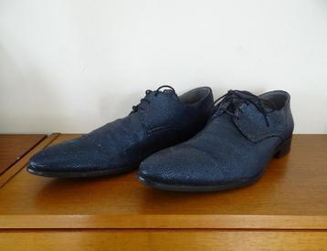 Hippe Blauwe Italiaanse schoenen Mt 45 glitter. beschikbaar voor biedingen