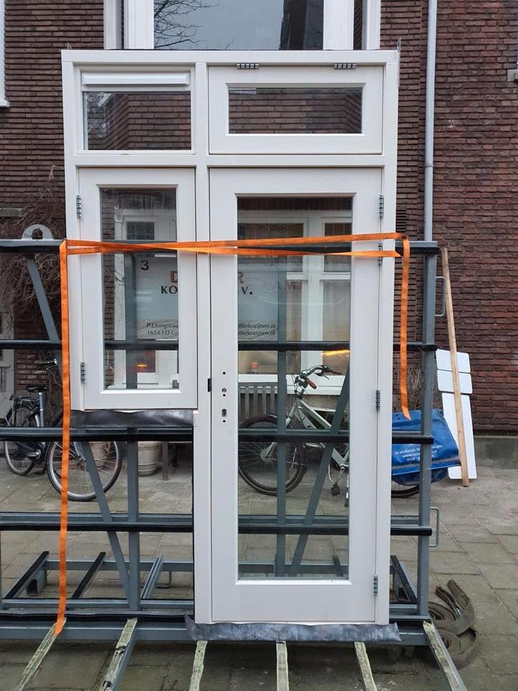 4x houten kozijn met 2x deur rechts en 2x deur links, Doe-het-zelf en Verbouw, Kozijnen en Schuifpuien, Nieuw, Deurkozijn, Hout