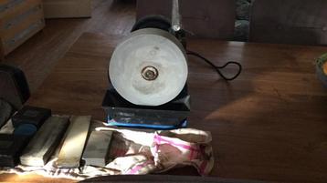 Messen slijper voor slagers messen of koks messen beschikbaar voor biedingen