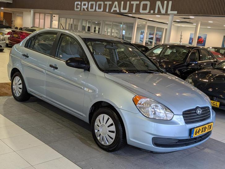 Hyundai Accent 1.6i Dynamic Airco, Stuurbekrachtiging, Trekh, Auto's, Hyundai, Bedrijf, Te koop, Accent, ABS, Airbags, Airconditioning
