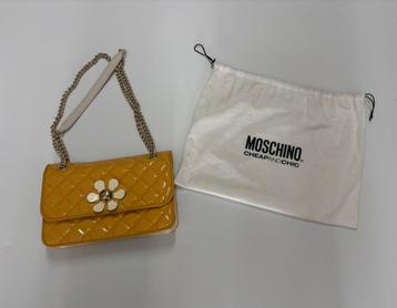 Moschino Cheap and Chic schoudertas beschikbaar voor biedingen