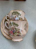 Kop en schotels twee Vintage Paragon Antique Series Gainsbor, Antiek en Kunst, Ophalen of Verzenden