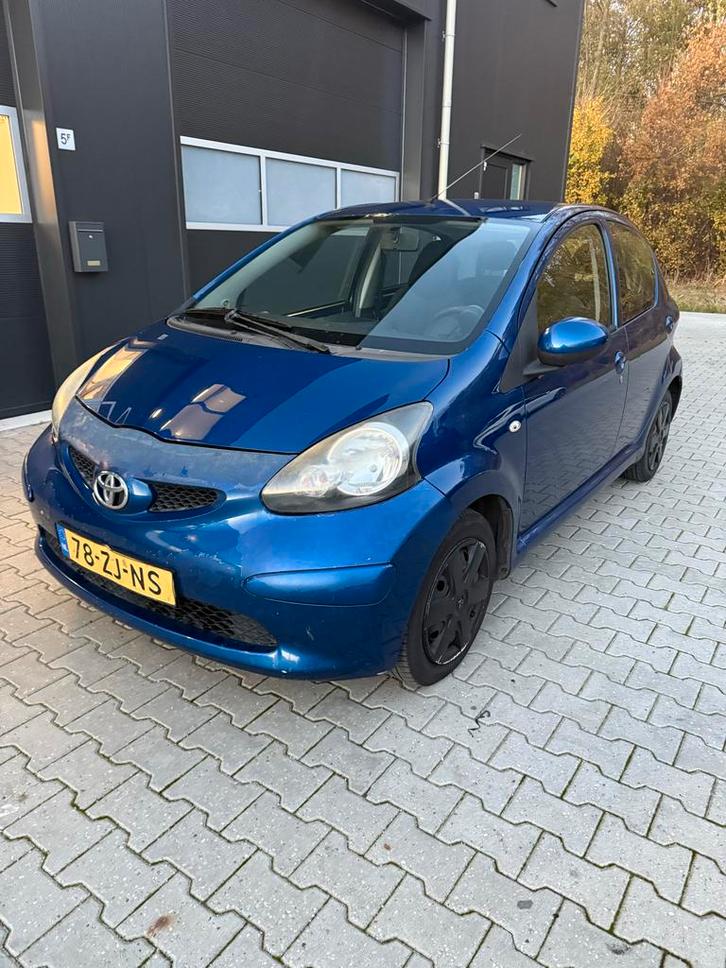 Toyota Aygo 1.0 12V Vvt-i 5DRS 2008 Blauw, Auto-onderdelen, Accu's en Toebehoren, Toyota, Gebruikt, Ophalen of Verzenden