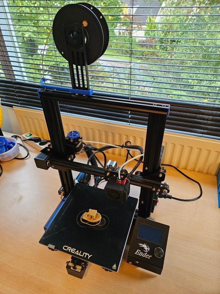 Creality Ender 3 3D printer met glazen bed, Computers en Software, 3D Printers, Gebruikt, Ophalen