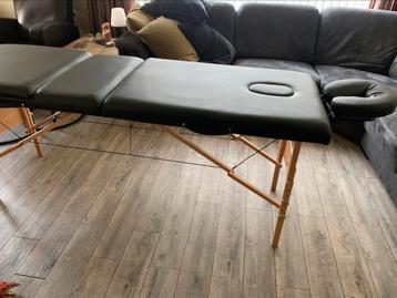 Draagbare behandeltafel beschikbaar voor biedingen