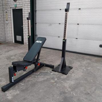Atx squat stands + Atx bankje + barbarian Gewichten set  beschikbaar voor biedingen